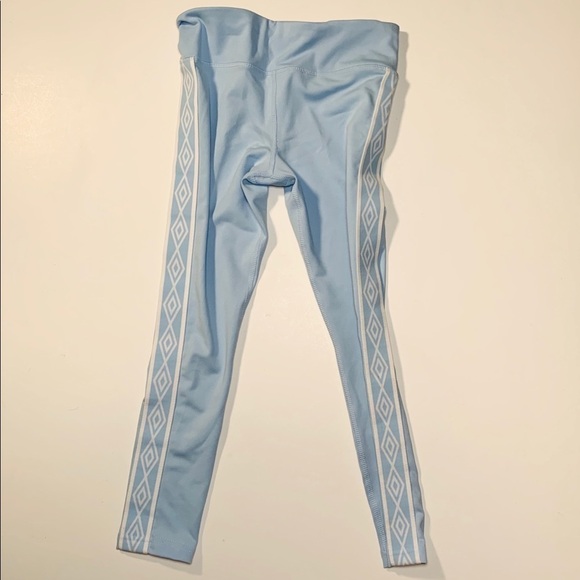 Umbro Girl’s Soccer Pants - Light Blue - Size: 6 - Picture 2 of 5